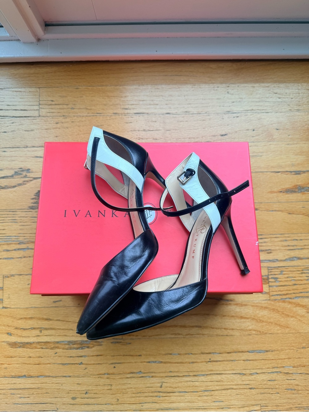 Ivanka Trump Black and White Pointed-Toe Ankle-Strap Stilettos